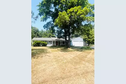 9 Bonanza Rd, Chelmsford, MA 01824 - Photo 1