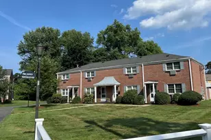 27 Dewey Ave, Westfield, MA 01085 - Photo 1