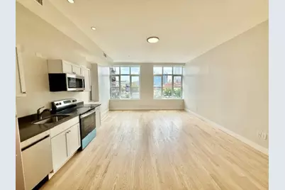 204 Hanover #3F, Boston, MA 02113 - Photo 1