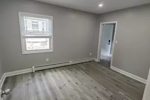 28 Vine St, Haverhill, MA 01830 - Photo 1