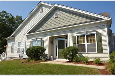 8 Hopkins Circle #8, Methuen, MA 01844 - Photo 1