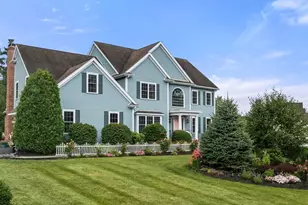 19 Canterberry Ln, Norfolk, MA 02056 - Photo 1