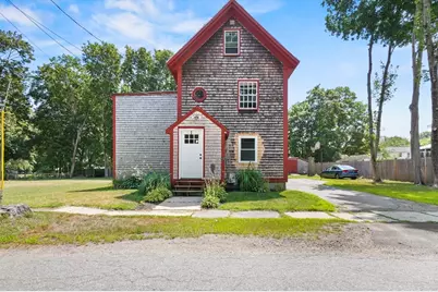 12 Nichols Street, Merrimac, MA 01860 - Photo 1