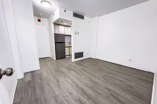 70 Southbridge St, Worcester, MA 01608 - Photo 1