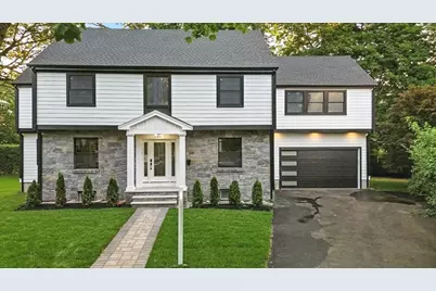 22 Bonmar Cir, Newton, MA 02466 - Photo 1