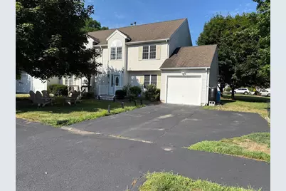 10 Ptarmigan Dr #10, Shrewsbury, MA 01545 - Photo 1