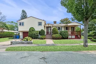 4 Butterworth Rd, Beverly, MA 01915 - Photo 1