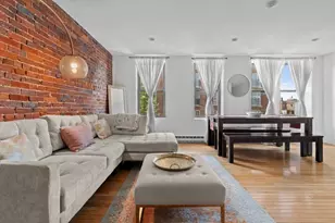 328 Commercial St, Boston, MA 02109 - Photo 1