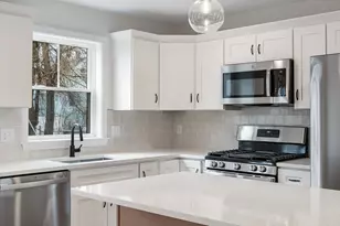 34 Union St, Lowell, MA 01852 - Photo 1