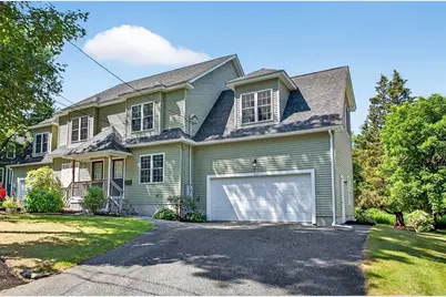 8 Curve St #B, Millbury, MA 01527 - Photo 1