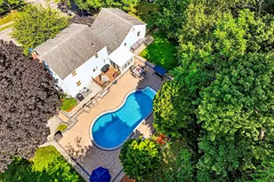 7 Kings Grant Rd, Westborough, MA 01581 - Photo 1