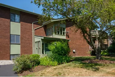 980 Plain St #8, Marshfield, MA 02050 - Photo 1