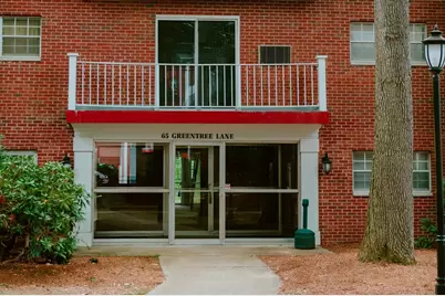 65 Greentree Ln #16, Weymouth, MA 02190 - Photo 1