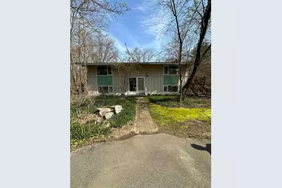 205 Lincoln St., Blackstone, MA 01504 - Photo 1