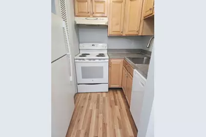 135 East Main St #H-5, Westborough, MA 01581 - Photo 1