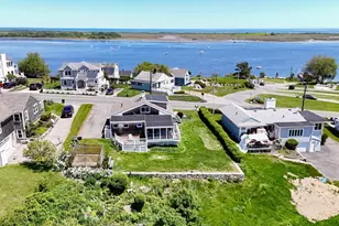 113 N Ridge Rd, Ipswich, MA 01938 - Photo 1