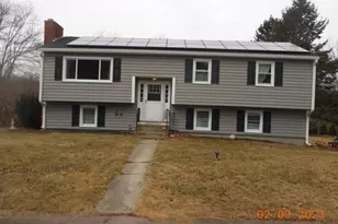 45 Lizotte Dr, Bellingham, MA 02019 - Photo 1