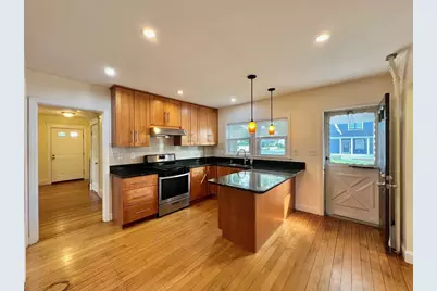 38-40 Florence Street #40, Winchester, MA 01890 - Photo 1