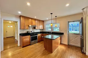 38-40 Florence St, Winchester, MA 01890 - Photo 1