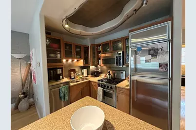 21 Bowdoin St #3C, Boston, MA 02114 - Photo 1