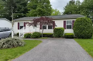 73 Trailwood Dr, Bridgewater, MA 02324 - Photo 1