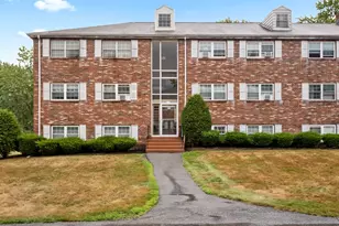 88 Edgelawn Ave, North Andover, MA 01845 - Photo 1