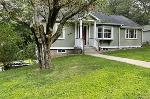 13 Lakeview Rd, Wayland, MA 01778 - Photo 1