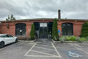 31 Hayward St, Franklin, MA 02038 - Photo 1