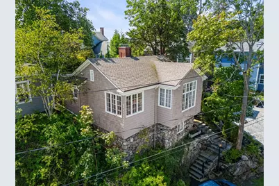 10 Circle Street, Marblehead, MA 01945 - Photo 1