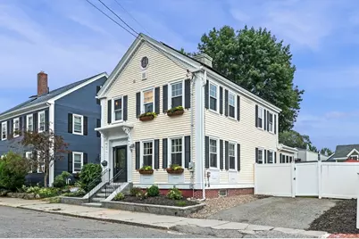 129 Prospect St, Newburyport, MA 01950 - Photo 1