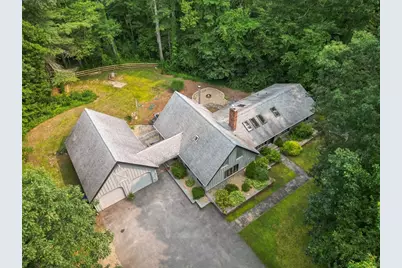 9 School St, Boxford, MA 01921 - Photo 1