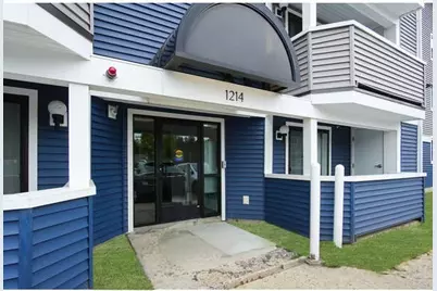 1214 Vfw Pkwy #37, Boston, MA 02132 - Photo 1