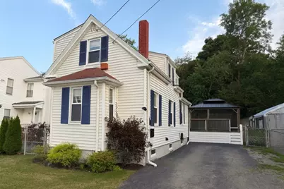 118 Truro St, New Bedford, MA 02745 - Photo 1