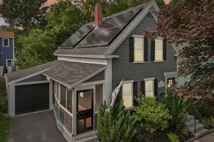 22 Oakland St, Newburyport, MA 01950 - Photo 1