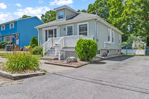 31 Vernon St, Haverhill, MA 01835 - Photo 1