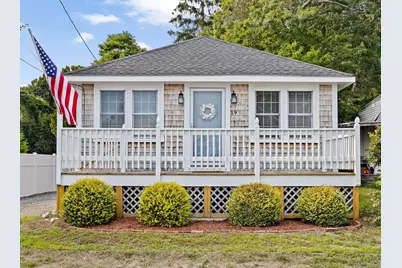 19 Pinehurst Dr, Wareham, MA 02571 - Photo 1