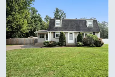 138 Sackett Rd, Westfield, MA 01085 - Photo 1