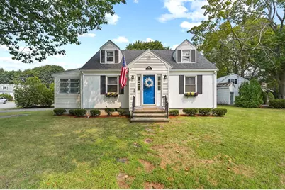 103 Pearl Street, Woburn, MA 01801 - Photo 1