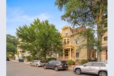 23 Craigie Street #2, Somerville, MA 02143 - Photo 1