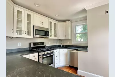 8A Mellon Rd, Wellesley, MA 02482 - Photo 1
