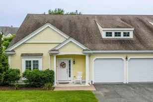 17 Eighth Green Dr, Dartmouth, MA 02747 - Photo 1