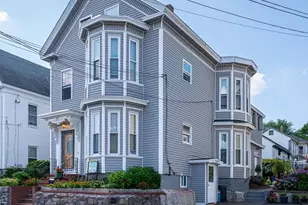 61 Butterfield St, Lowell, MA 01854 - Photo 1