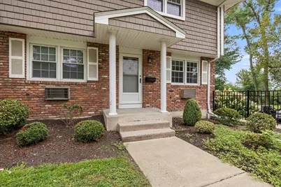 418 Meadow St #15D, Agawam, MA 01001 - Photo 1