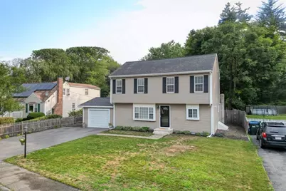34 Reeds Ln, Holbrook, MA 02343 - Photo 1