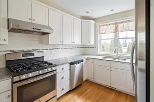 61 Boyd St, Watertown, MA 02472 - Photo 1