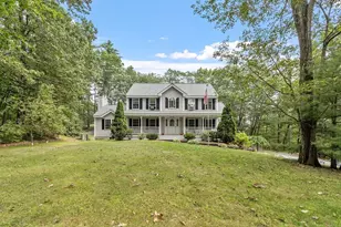 711 Page St, Lunenburg, MA 01462 - Photo 1