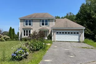 12 Walden Ct, Leominster, MA 01453 - Photo 1