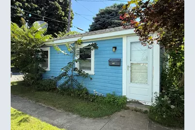 174 Bluff Ave. #1, Swansea, MA 02777 - Photo 1