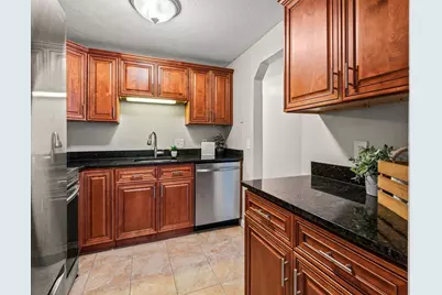 7 Gibbs St #4, Worcester, MA 01607 - Photo 1