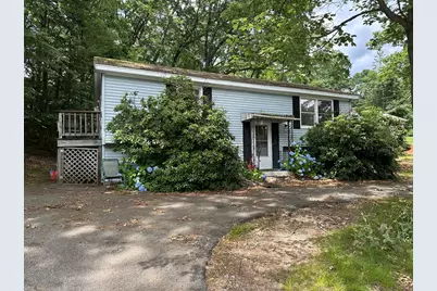 192 Lakeshore Dr, Marlborough, MA 01752 - Photo 1